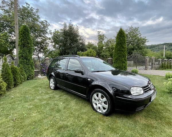Фольксваген Гольф 2004 в Черновцах на Automoto.ua Черный Фольксваген Гольф, объемом двигателя 1.6 л и пробегом 230 тыс. км за 4600 $, фото 1 на Automoto.ua