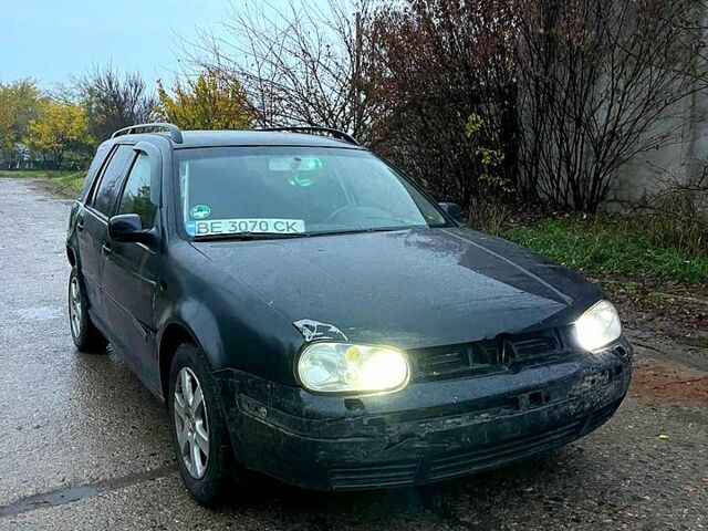 Чорний Фольксваген Гольф, об'ємом двигуна 1.6 л та пробігом 400 тис. км за 1500 $, фото 1 на Automoto.ua