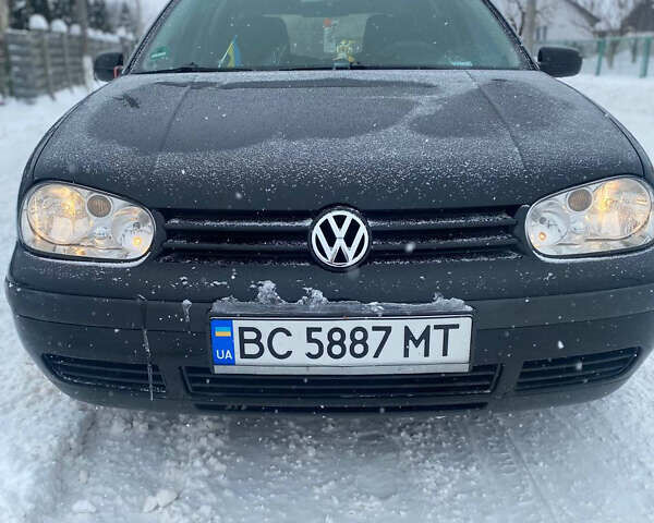 Чорний Фольксваген Гольф, об'ємом двигуна 1.39 л та пробігом 252 тис. км за 4500 $, фото 1 на Automoto.ua