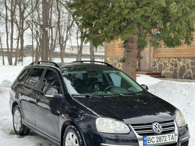 Черный Фольксваген Гольф, объемом двигателя 1.9 л и пробегом 309 тыс. км за 5200 $, фото 1 на Automoto.ua