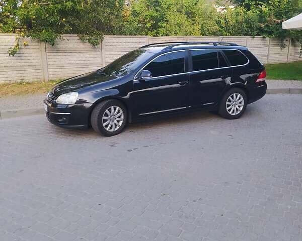 Чорний Фольксваген Гольф, об'ємом двигуна 1.39 л та пробігом 250 тис. км за 4500 $, фото 1 на Automoto.ua