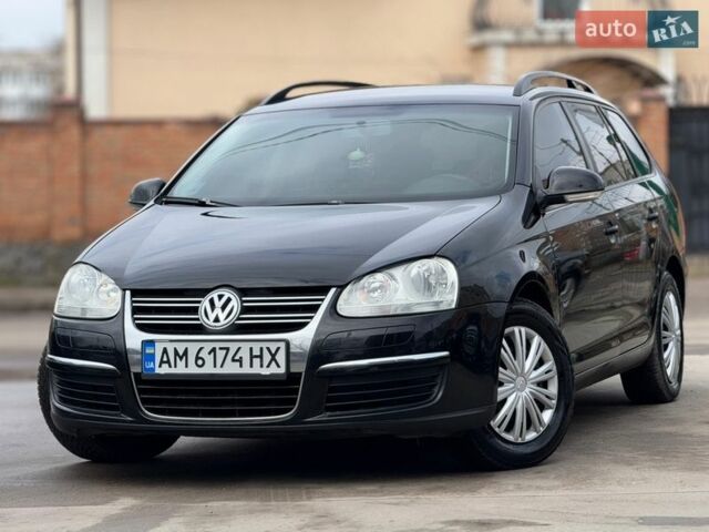 Черный Фольксваген Гольф, объемом двигателя 1.9 л и пробегом 270 тыс. км за 5350 $, фото 1 на Automoto.ua