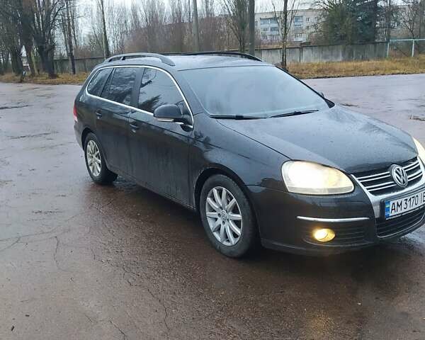 Чорний Фольксваген Гольф, об'ємом двигуна 1.39 л та пробігом 253 тис. км за 3999 $, фото 1 на Automoto.ua