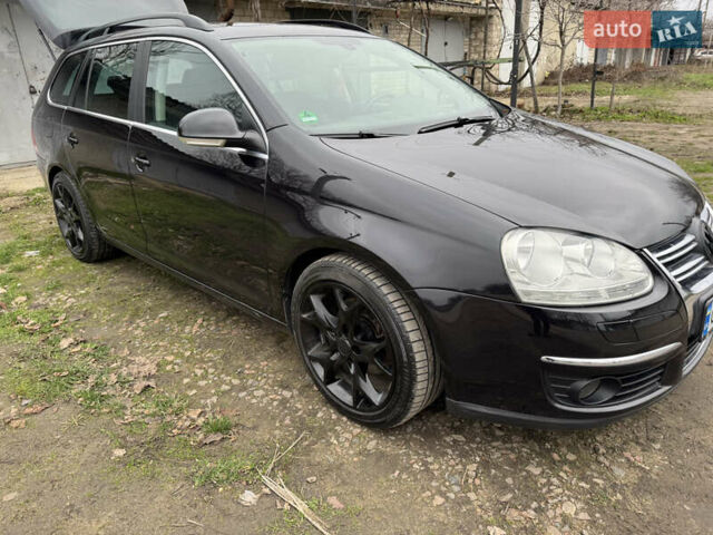 Чорний Фольксваген Гольф, об'ємом двигуна 1.39 л та пробігом 191 тис. км за 5999 $, фото 1 на Automoto.ua