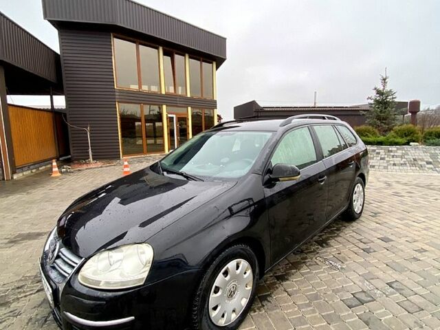 Чорний Фольксваген Гольф, об'ємом двигуна 1.9 л та пробігом 290 тис. км за 4950 $, фото 1 на Automoto.ua