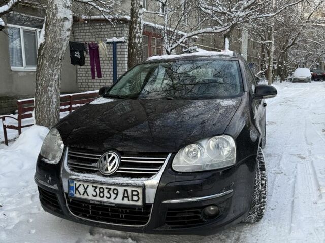 Черный Фольксваген Гольф, объемом двигателя 1.6 л и пробегом 3 тыс. км за 6300 $, фото 1 на Automoto.ua