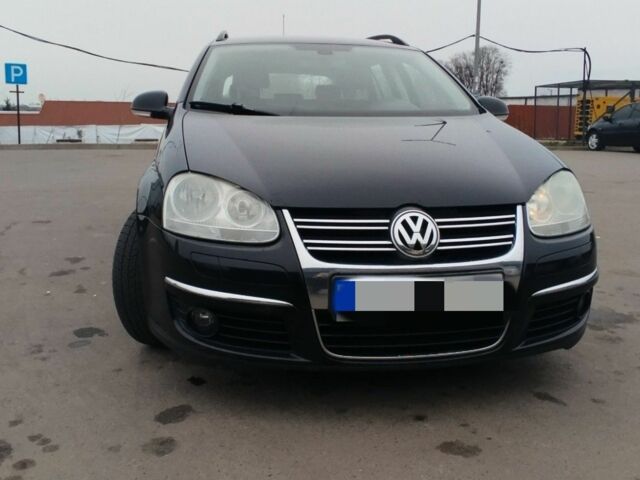 Черный Фольксваген Гольф, объемом двигателя 1.9 л и пробегом 280 тыс. км за 5400 $, фото 1 на Automoto.ua