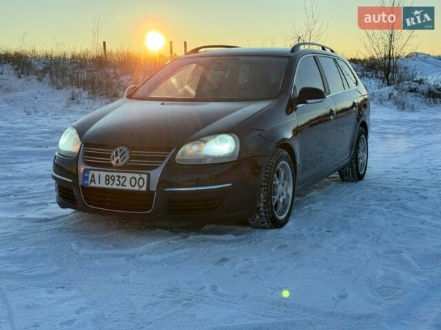 Черный Фольксваген Гольф, объемом двигателя 1.4 л и пробегом 252 тыс. км за 5100 $, фото 1 на Automoto.ua