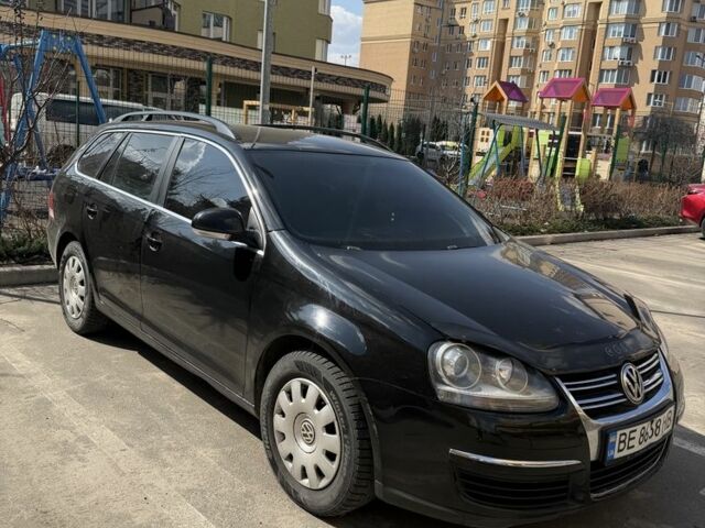 Черный Фольксваген Гольф, объемом двигателя 2 л и пробегом 294 тыс. км за 6200 $, фото 1 на Automoto.ua