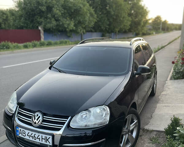 Черный Фольксваген Гольф, объемом двигателя 1.6 л и пробегом 267 тыс. км за 6500 $, фото 1 на Automoto.ua