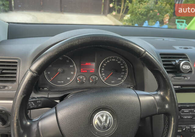 Чорний Фольксваген Гольф, об'ємом двигуна 1.6 л та пробігом 215 тис. км за 7500 $, фото 1 на Automoto.ua