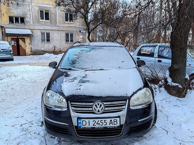 Чорний Фольксваген Гольф, об'ємом двигуна 1.4 л та пробігом 37000 тис. км за 4500 $, фото 1 на Automoto.ua