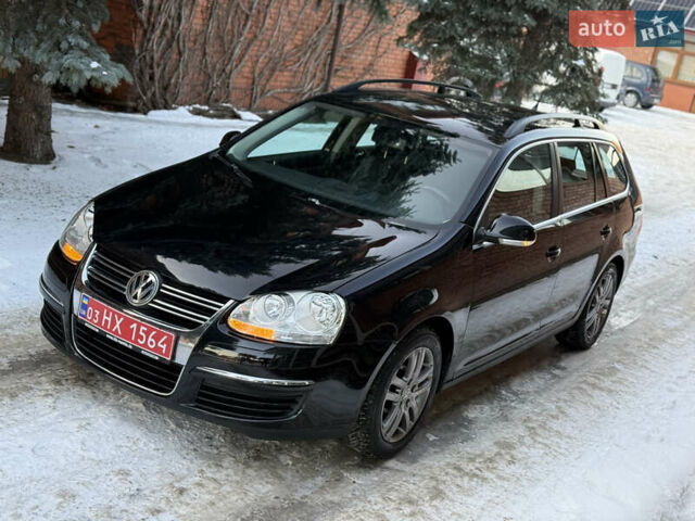 Черный Фольксваген Гольф, объемом двигателя 1.6 л и пробегом 206 тыс. км за 7599 $, фото 1 на Automoto.ua