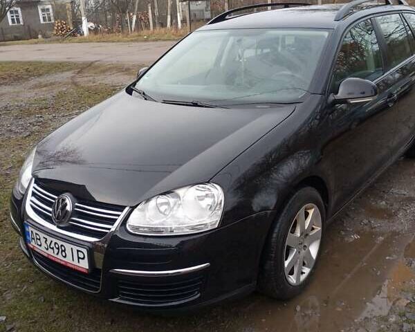 Черный Фольксваген Гольф, объемом двигателя 1.6 л и пробегом 165 тыс. км за 7200 $, фото 1 на Automoto.ua