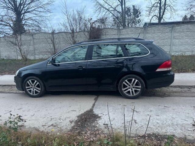 Черный Фольксваген Гольф, объемом двигателя 1.9 л и пробегом 315 тыс. км за 3000 $, фото 1 на Automoto.ua