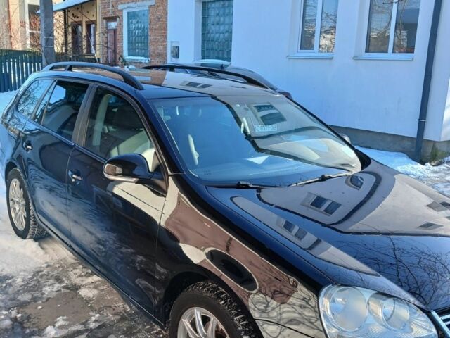 Черный Фольксваген Гольф, объемом двигателя 1.6 л и пробегом 240 тыс. км за 5500 $, фото 1 на Automoto.ua