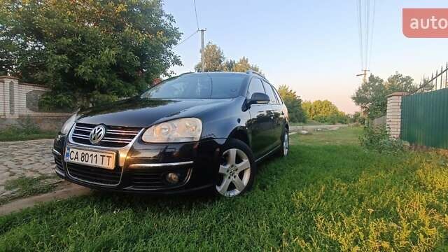 Черный Фольксваген Гольф, объемом двигателя 1.9 л и пробегом 339 тыс. км за 6000 $, фото 1 на Automoto.ua
