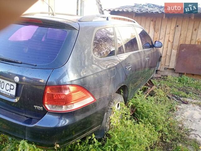 Чорний Фольксваген Гольф, об'ємом двигуна 1.9 л та пробігом 200 тис. км за 2799 $, фото 1 на Automoto.ua