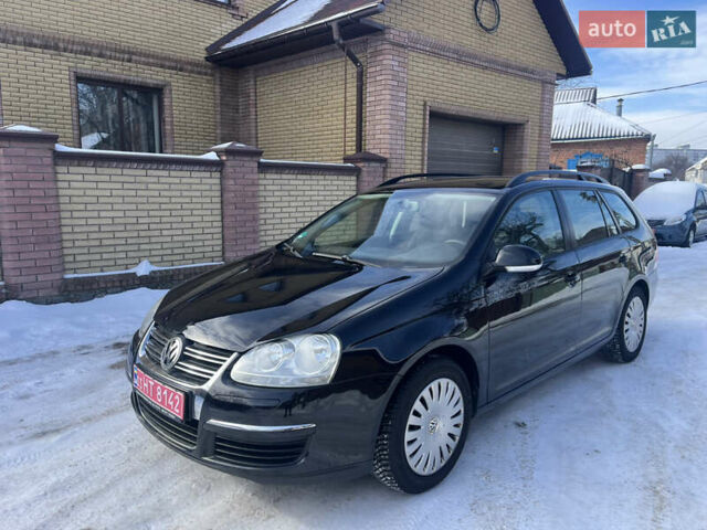 Чорний Фольксваген Гольф, об'ємом двигуна 1.6 л та пробігом 200 тис. км за 7200 $, фото 1 на Automoto.ua