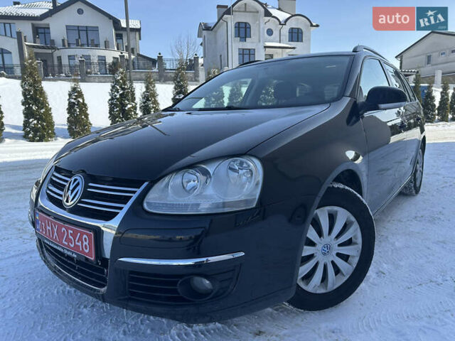 Черный Фольксваген Гольф, объемом двигателя 1.6 л и пробегом 185 тыс. км за 6500 $, фото 1 на Automoto.ua