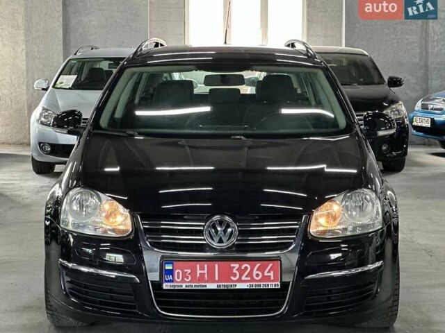 Черный Фольксваген Гольф, объемом двигателя 1.6 л и пробегом 265 тыс. км за 6999 $, фото 1 на Automoto.ua