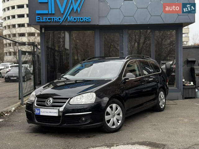 Чорний Фольксваген Гольф, об'ємом двигуна 1.4 л та пробігом 218 тис. км за 6100 $, фото 1 на Automoto.ua