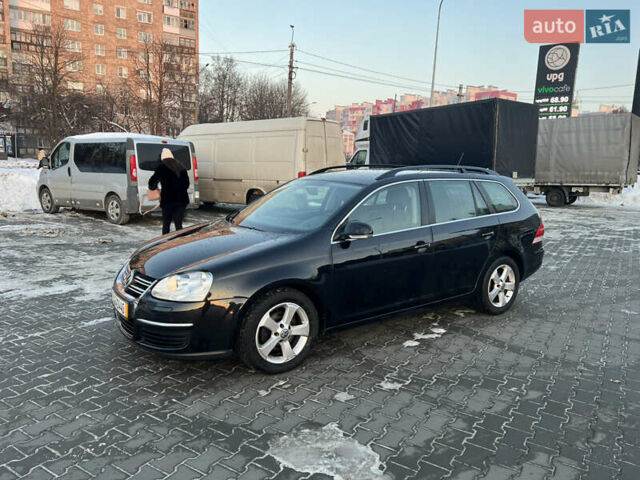 Черный Фольксваген Гольф, объемом двигателя 1.4 л и пробегом 200 тыс. км за 4850 $, фото 1 на Automoto.ua