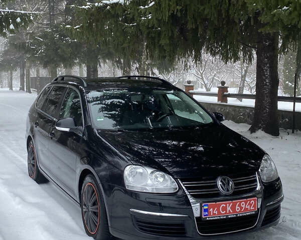 Черный Фольксваген Гольф, объемом двигателя 1.4 л и пробегом 191 тыс. км за 6650 $, фото 1 на Automoto.ua