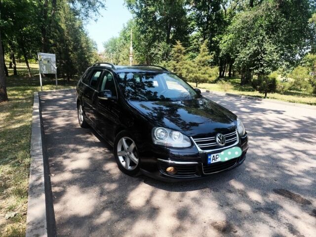 Черный Фольксваген Гольф, объемом двигателя 0 л и пробегом 216 тыс. км за 7500 $, фото 1 на Automoto.ua