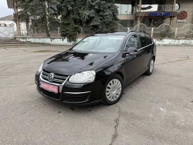 Черный Фольксваген Гольф, объемом двигателя 0 л и пробегом 189 тыс. км за 7300 $, фото 1 на Automoto.ua