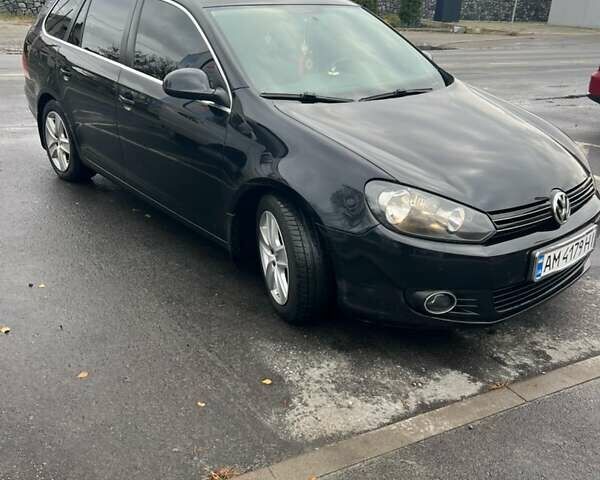 Черный Фольксваген Гольф, объемом двигателя 1.6 л и пробегом 242 тыс. км за 7600 $, фото 1 на Automoto.ua