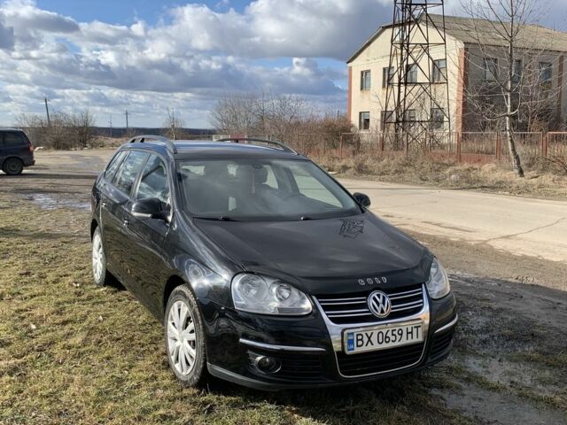 Черный Фольксваген Гольф, объемом двигателя 1.6 л и пробегом 226 тыс. км за 5500 $, фото 1 на Automoto.ua