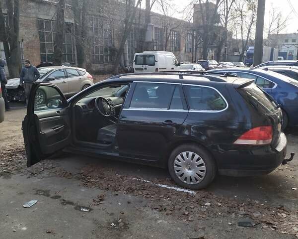 Черный Фольксваген Гольф, объемом двигателя 1.9 л и пробегом 255 тыс. км за 7000 $, фото 1 на Automoto.ua