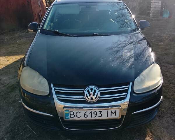 Черный Фольксваген Гольф, объемом двигателя 1.9 л и пробегом 430 тыс. км за 4300 $, фото 1 на Automoto.ua