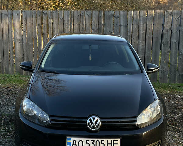 Черный Фольксваген Гольф, объемом двигателя 1.39 л и пробегом 290 тыс. км за 8200 $, фото 1 на Automoto.ua