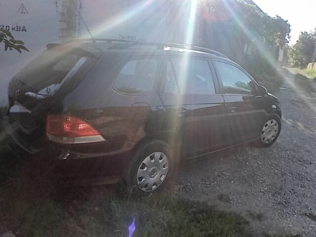 Черный Фольксваген Гольф, объемом двигателя 1.6 л и пробегом 260 тыс. км за 6400 $, фото 1 на Automoto.ua