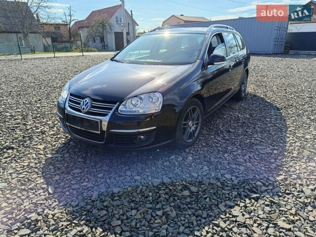 Черный Фольксваген Гольф, объемом двигателя 1.4 л и пробегом 209 тыс. км за 5800 $, фото 1 на Automoto.ua
