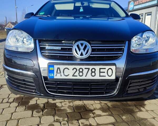 Черный Фольксваген Гольф, объемом двигателя 1.9 л и пробегом 192 тыс. км за 6500 $, фото 1 на Automoto.ua