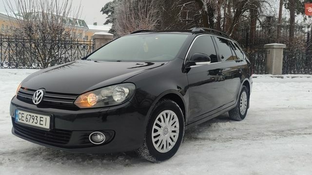 Черный Фольксваген Гольф, объемом двигателя 1.6 л и пробегом 307 тыс. км за 6700 $, фото 1 на Automoto.ua