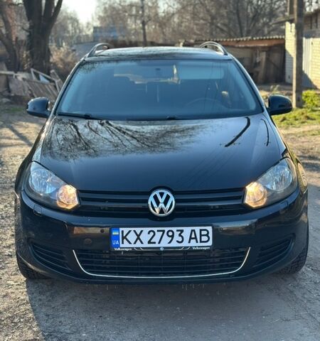 Черный Фольксваген Гольф, объемом двигателя 1.6 л и пробегом 290 тыс. км за 8000 $, фото 1 на Automoto.ua