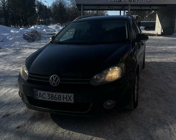 Черный Фольксваген Гольф, объемом двигателя 1.6 л и пробегом 286 тыс. км за 8200 $, фото 1 на Automoto.ua