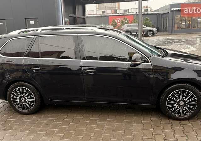 Чорний Фольксваген Гольф, об'ємом двигуна 1.6 л та пробігом 279 тис. км за 8500 $, фото 1 на Automoto.ua