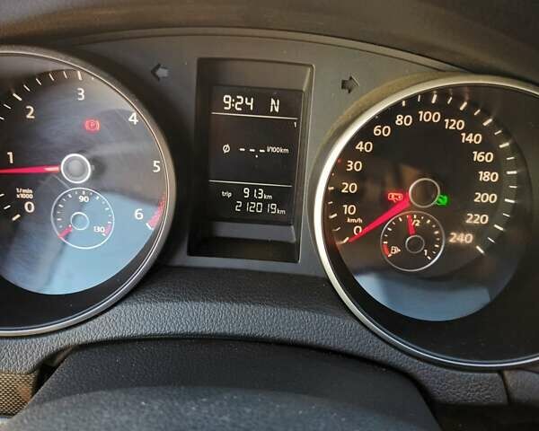 Черный Фольксваген Гольф, объемом двигателя 1.6 л и пробегом 212 тыс. км за 8200 $, фото 1 на Automoto.ua