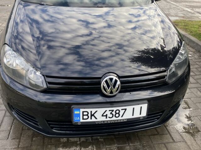 Чорний Фольксваген Гольф, об'ємом двигуна 1.6 л та пробігом 259 тис. км за 8400 $, фото 1 на Automoto.ua