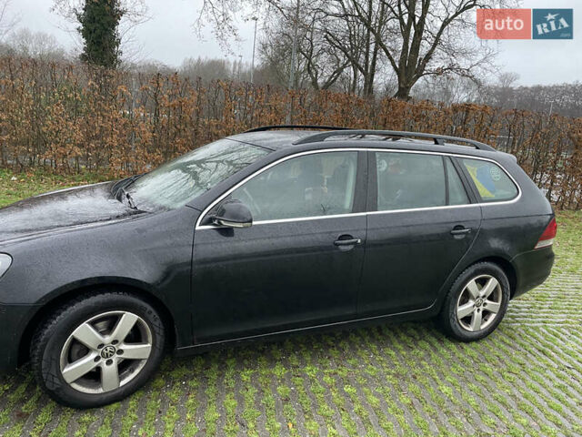 Черный Фольксваген Гольф, объемом двигателя 1.6 л и пробегом 290 тыс. км за 7700 $, фото 1 на Automoto.ua