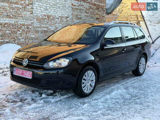 Черный Фольксваген Гольф, объемом двигателя 1.2 л и пробегом 190 тыс. км за 6000 $, фото 1 на Automoto.ua