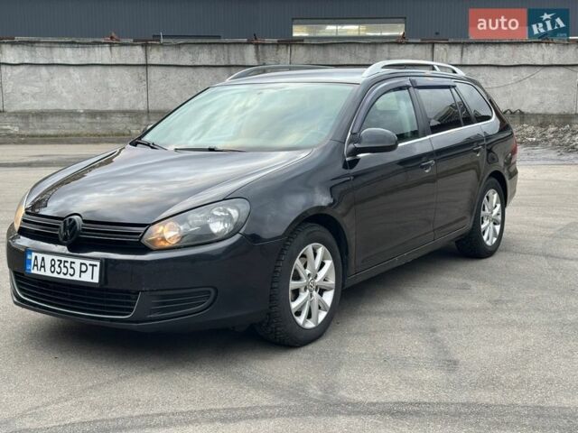 Черный Фольксваген Гольф, объемом двигателя 1.2 л и пробегом 217 тыс. км за 6800 $, фото 1 на Automoto.ua