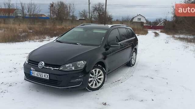 Черный Фольксваген Гольф, объемом двигателя 1.6 л и пробегом 245 тыс. км за 9800 $, фото 1 на Automoto.ua
