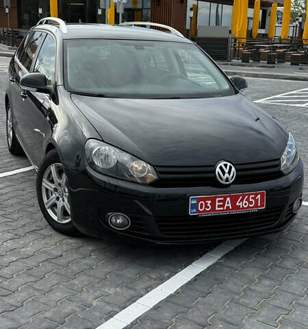 Черный Фольксваген Гольф, объемом двигателя 1.6 л и пробегом 279 тыс. км за 8400 $, фото 1 на Automoto.ua
