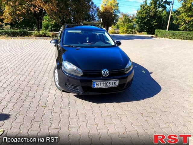 Черный Фольксваген Гольф, объемом двигателя 1.6 л и пробегом 241 тыс. км за 8000 $, фото 1 на Automoto.ua